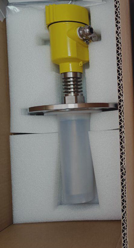 80G調(diào)頻波PVDF天線雷達(dá)液位計(jì)