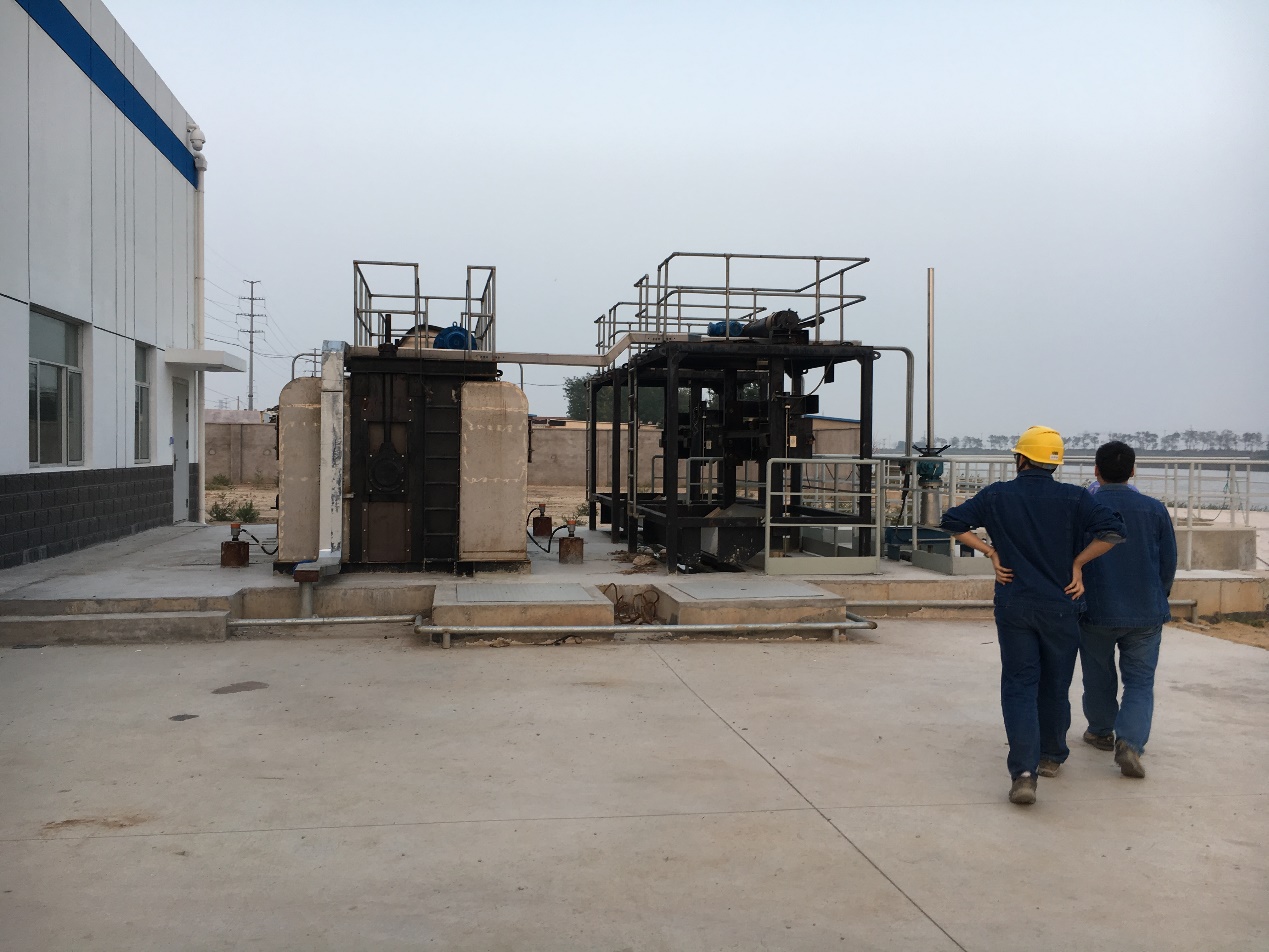 雷達式液位計安裝測量