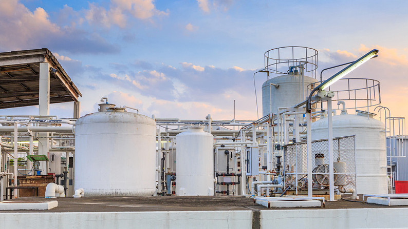 化工雷達液位變送器在線監測